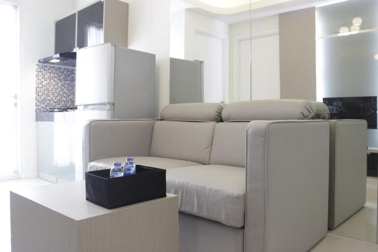 Chic And Comfy 2br At Parahyangan Near Unpar By Travelio * Bandung